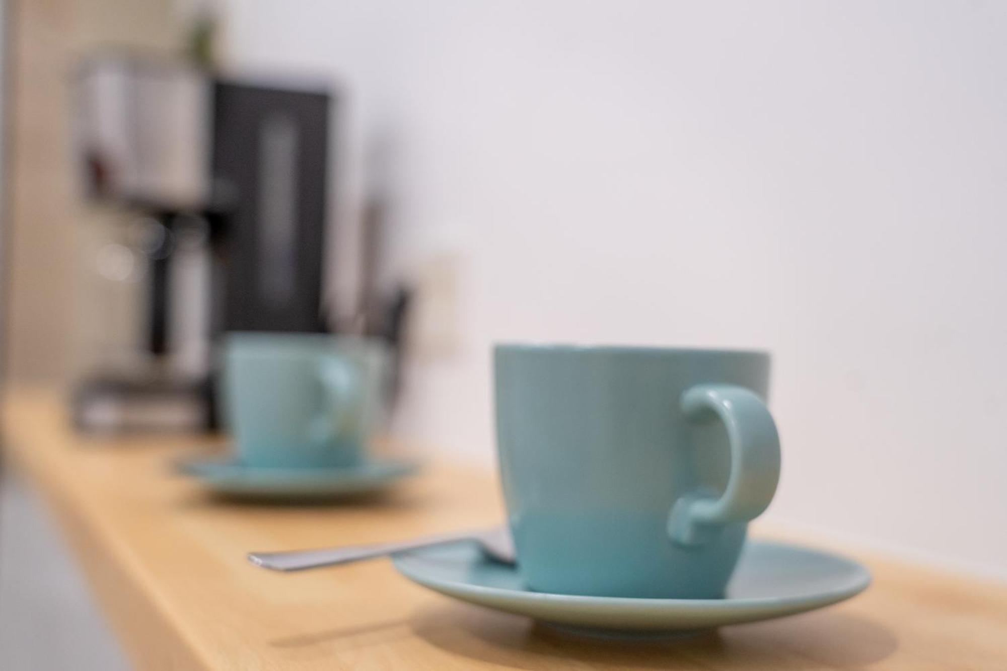 Prensa & Nice Courtyard By Ele Apartments マラガ エクステリア 写真